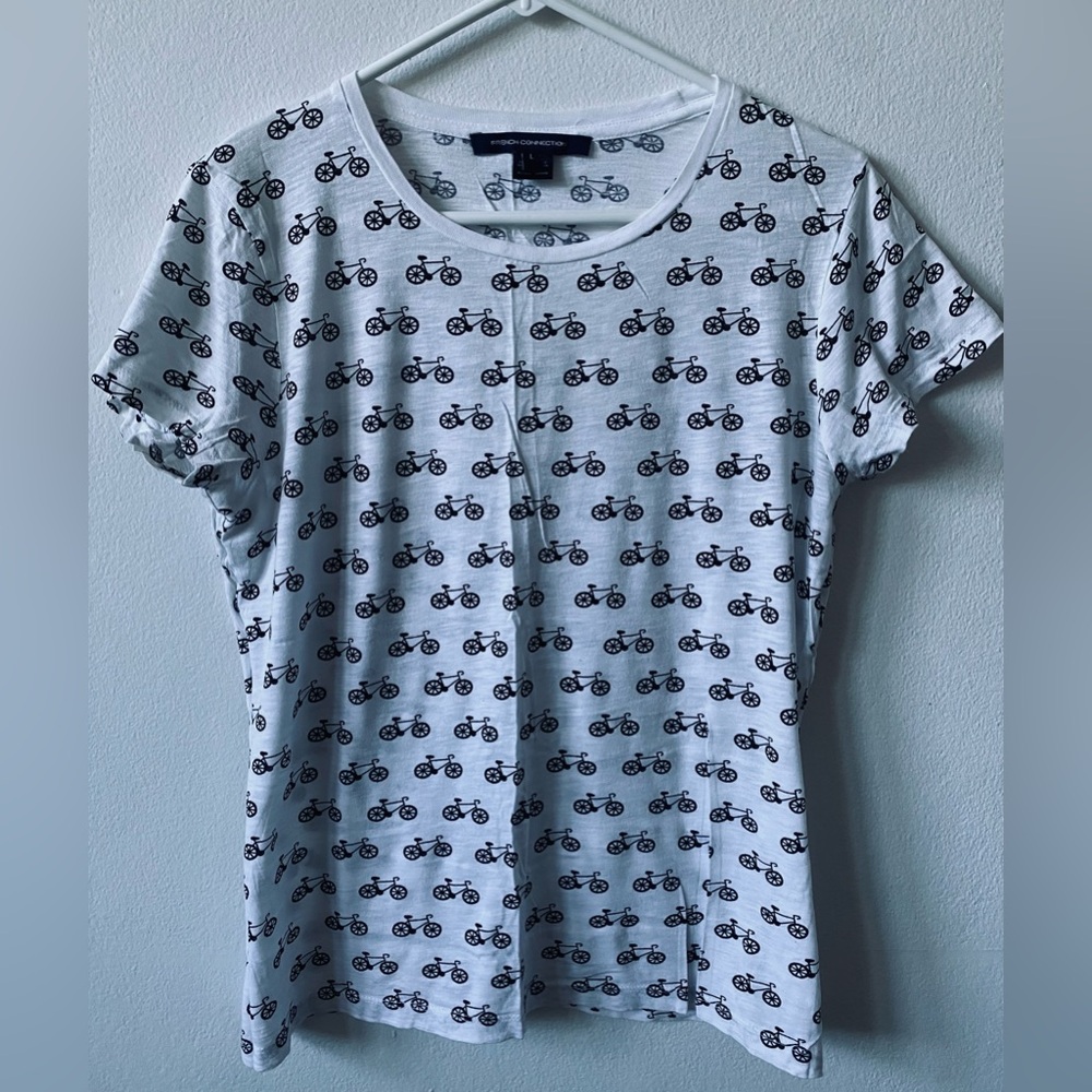 French Connection White Bicycle Pattern Tee L